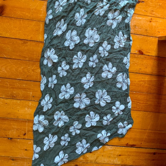 Beautiful cotton/silk scarf made in Italy - Picture 1 of 2